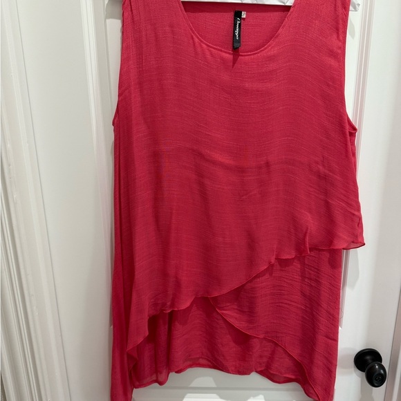 Vibrant Pink Top - Picture 1 of 3
